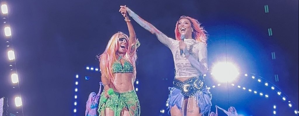 "Karol G y Pabllo Vittar Electrizan Sao Paulo en un Deslumbrante Cierre de Gira"